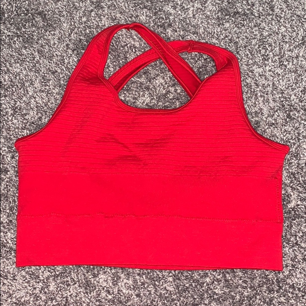 Alphalete sports bra